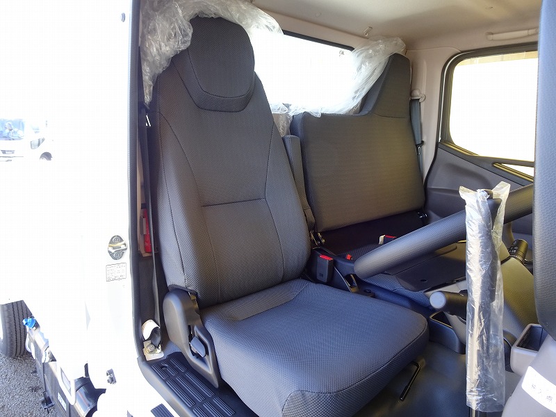 中古ダンプ 三菱ふそう キャンター