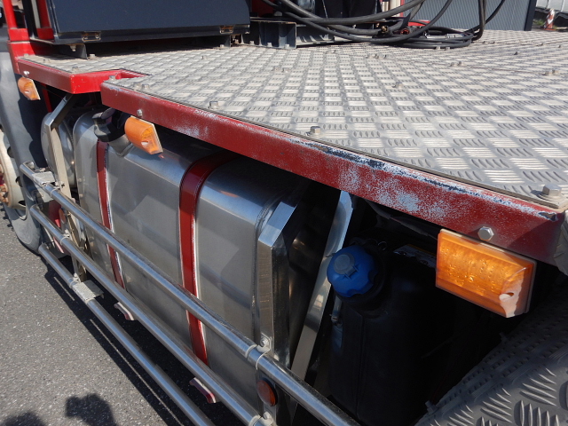 中古トラクタ いすゞ ギガ