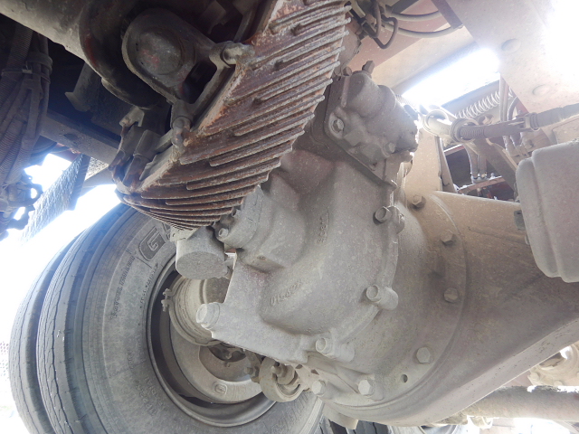 中古トラクタ いすゞ ギガ