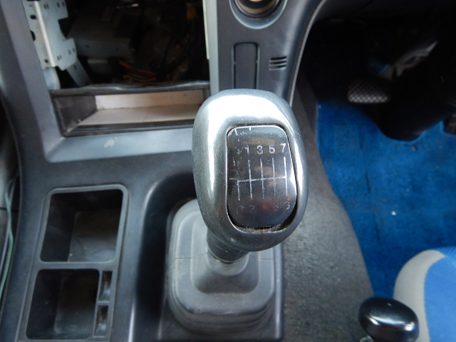 中古トラクタ いすゞ ギガ