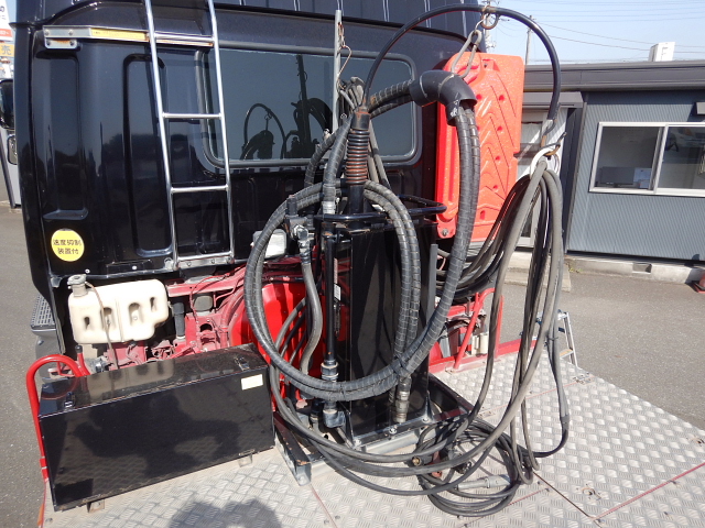 中古トラクタ いすゞ ギガ