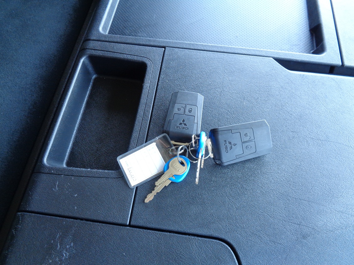 中古アルミウィング 三菱ふそう スーパーグレート