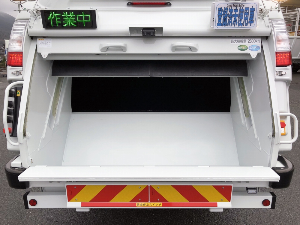 中古塵芥車(パッカー車) 三菱ふそう キャンター