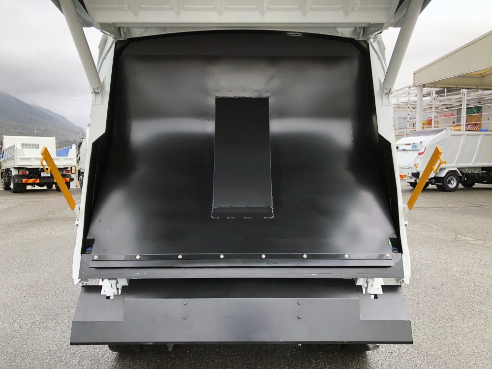 中古塵芥車(パッカー車) 三菱ふそう キャンター