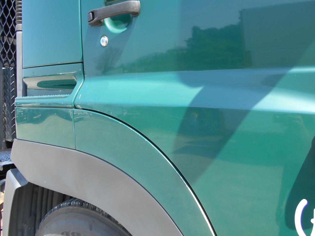 中古トラクタ 日野 プロフィア