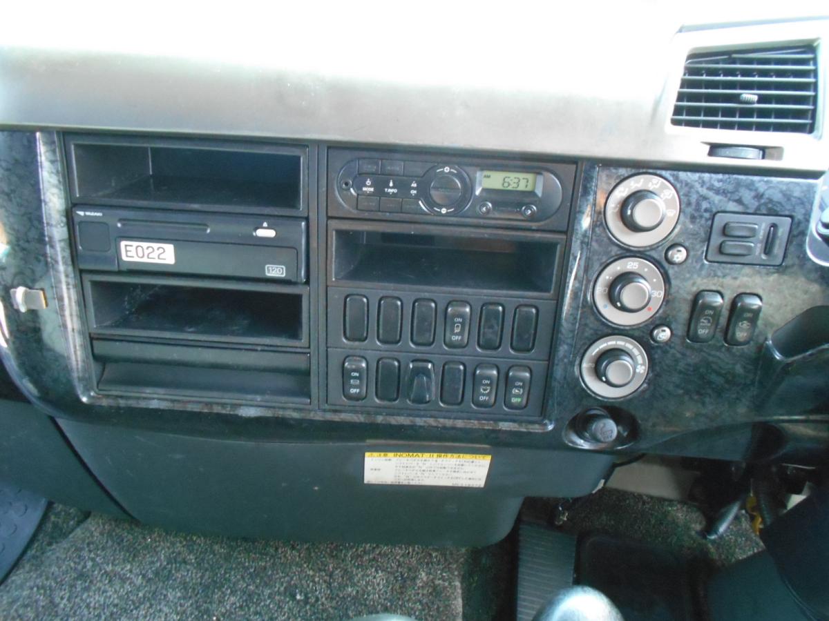 中古平ボディ 三菱ふそう ファイター