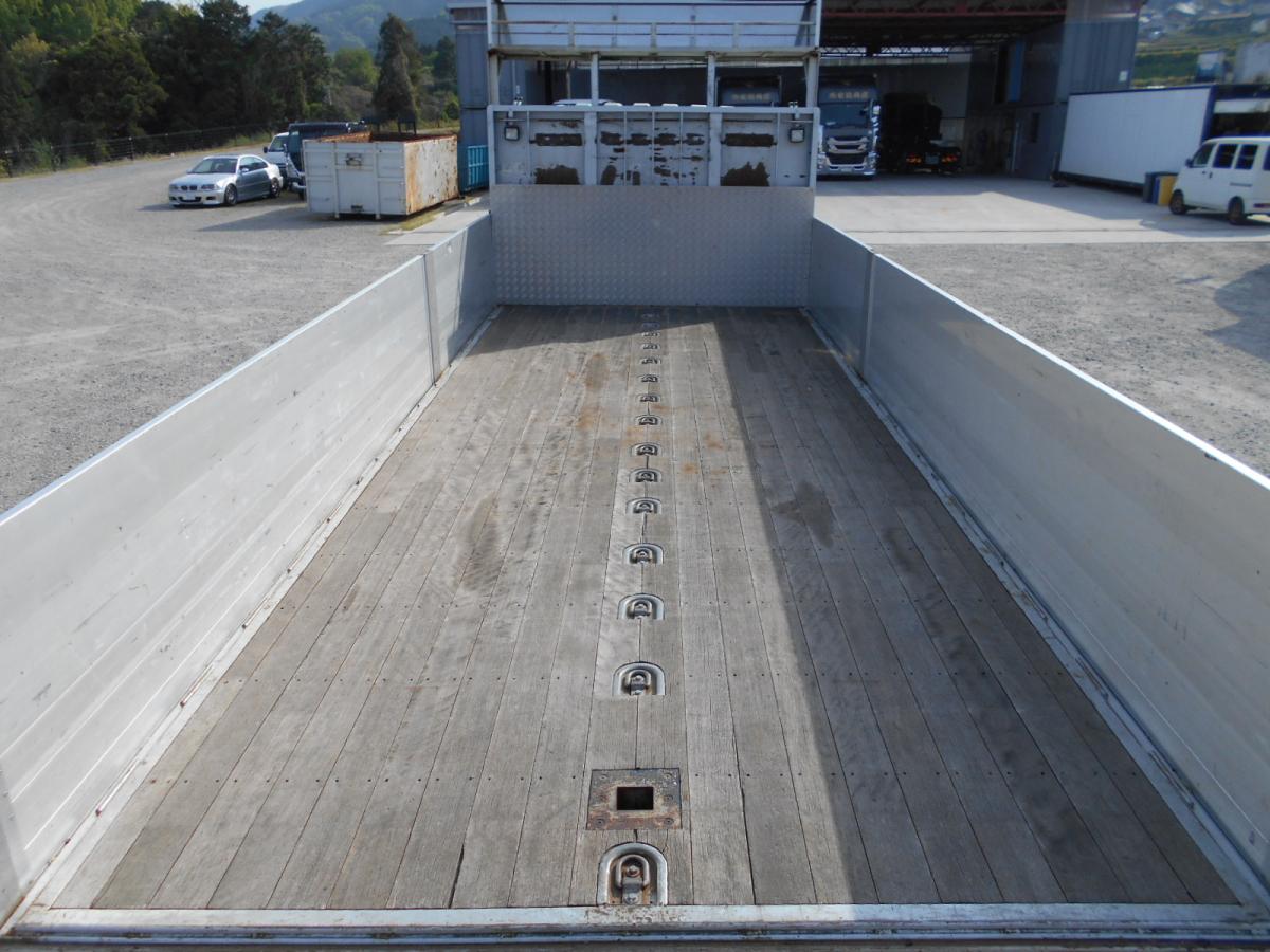 中古平ボディ 三菱ふそう ファイター