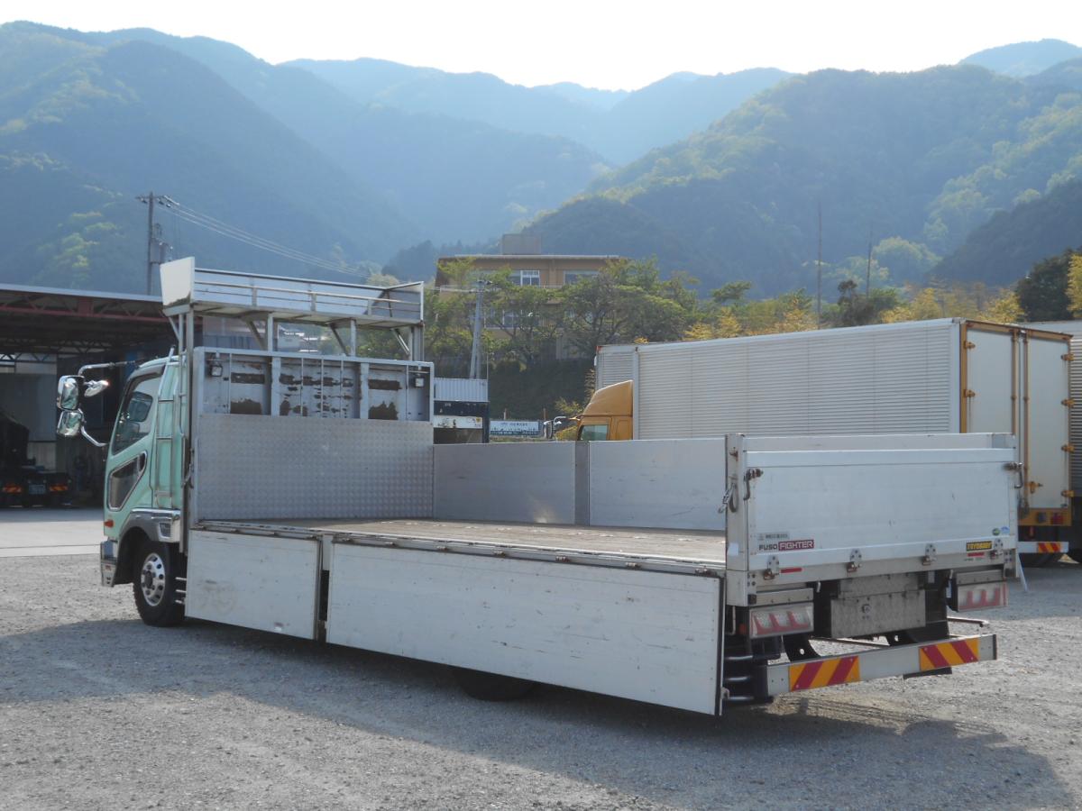 中古平ボディ 三菱ふそう ファイター