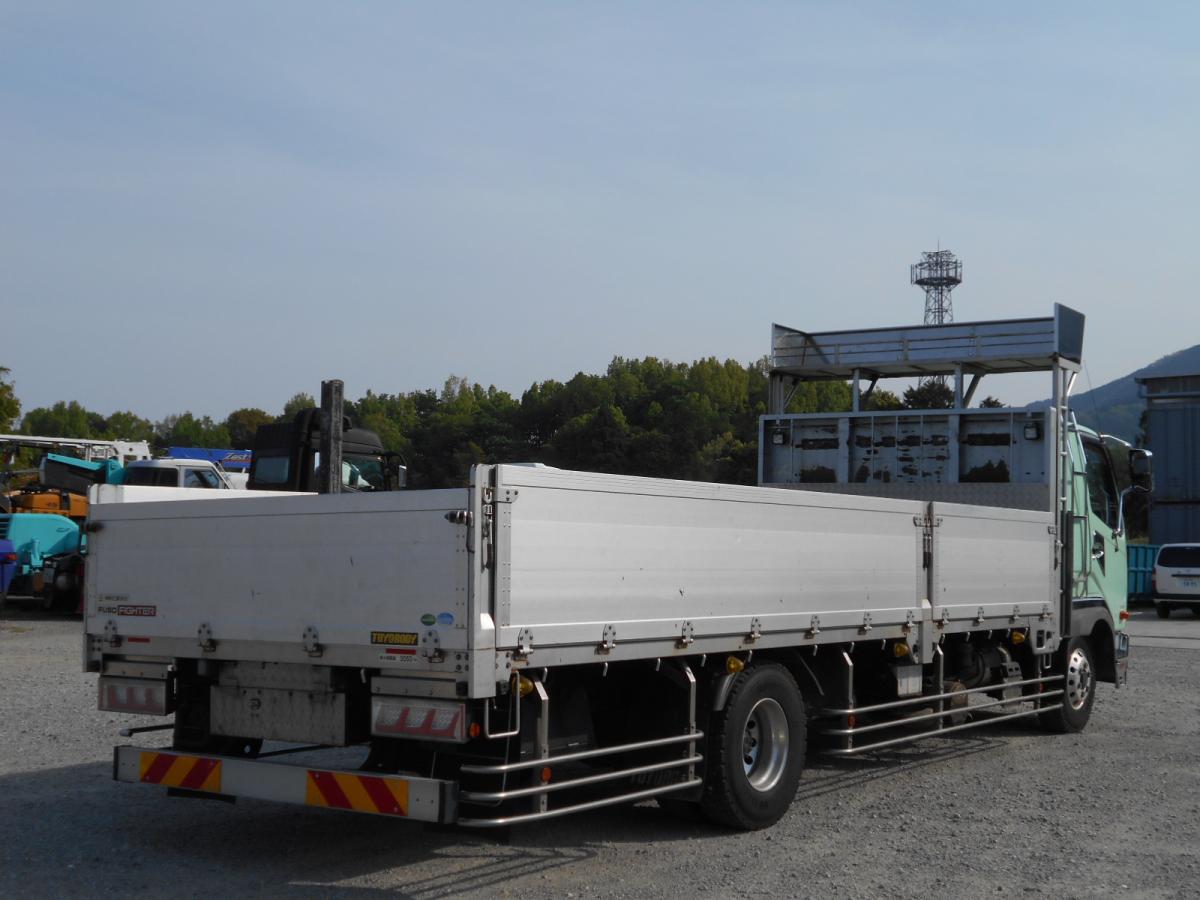 中古平ボディ 三菱ふそう ファイター