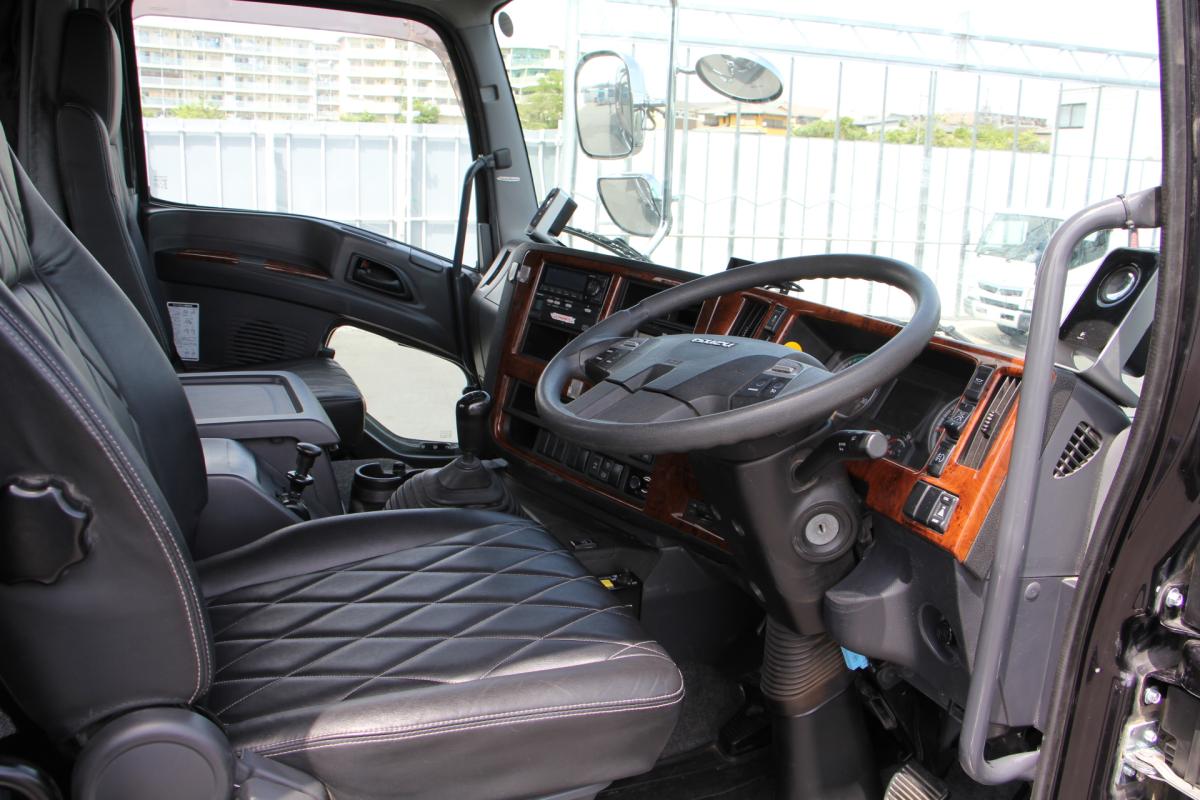 中古トレーラー いすゞ ギガ