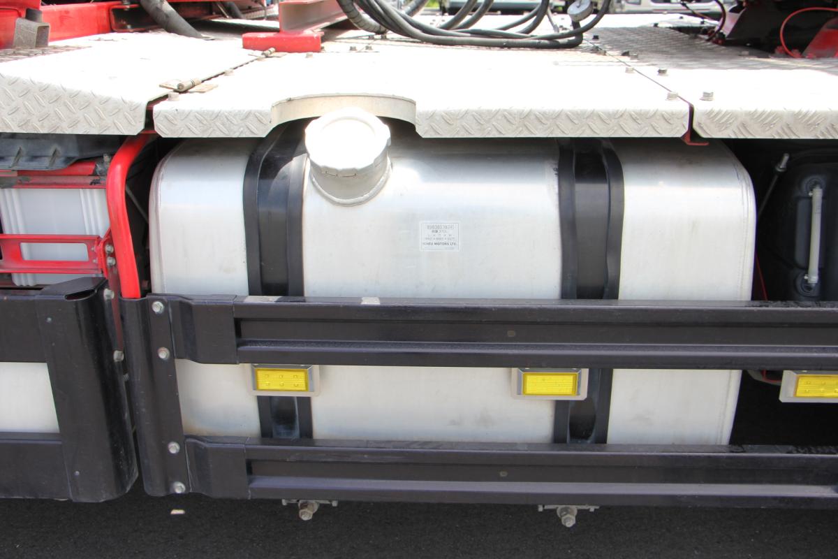 中古トレーラー いすゞ ギガ