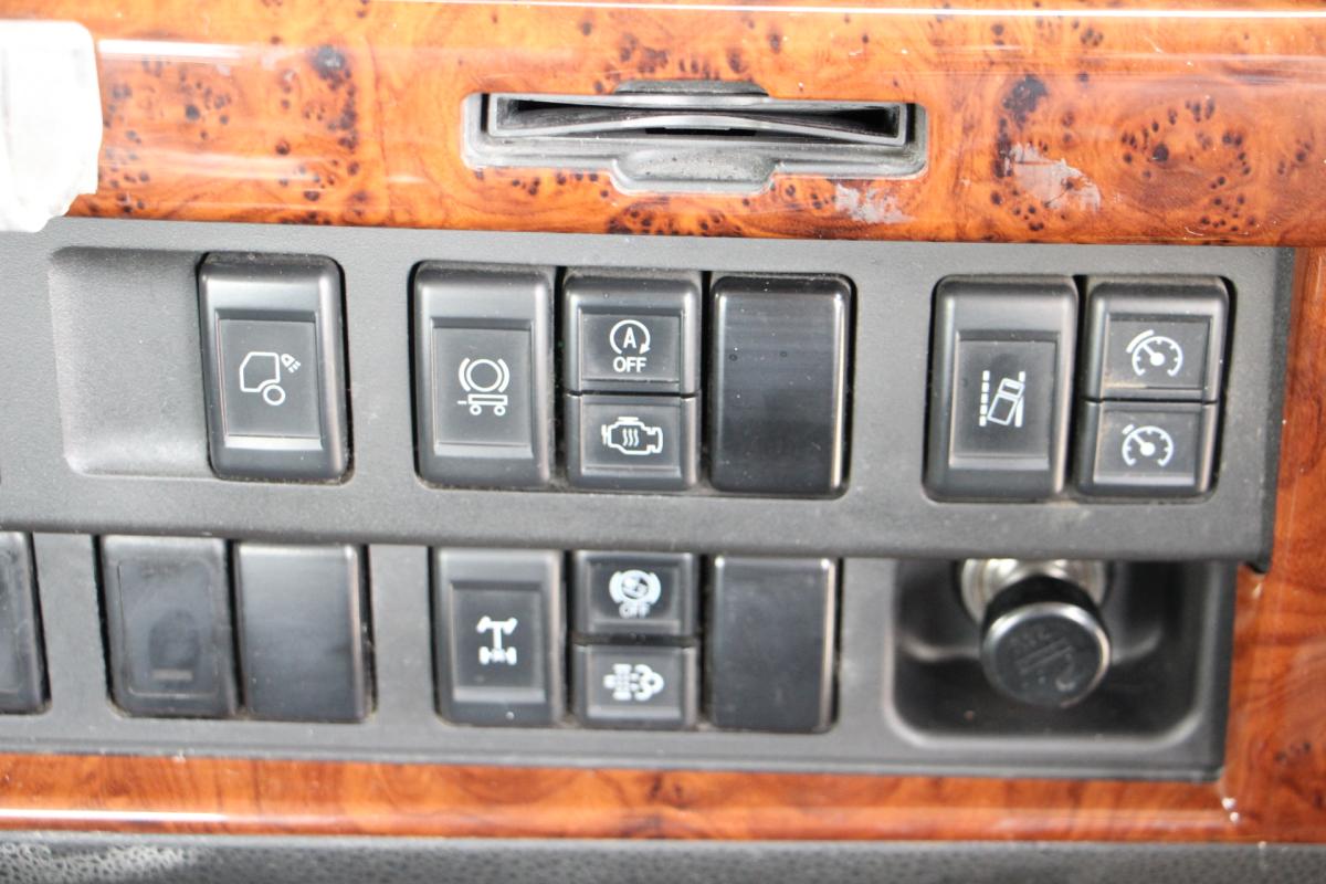 中古トレーラー いすゞ ギガ