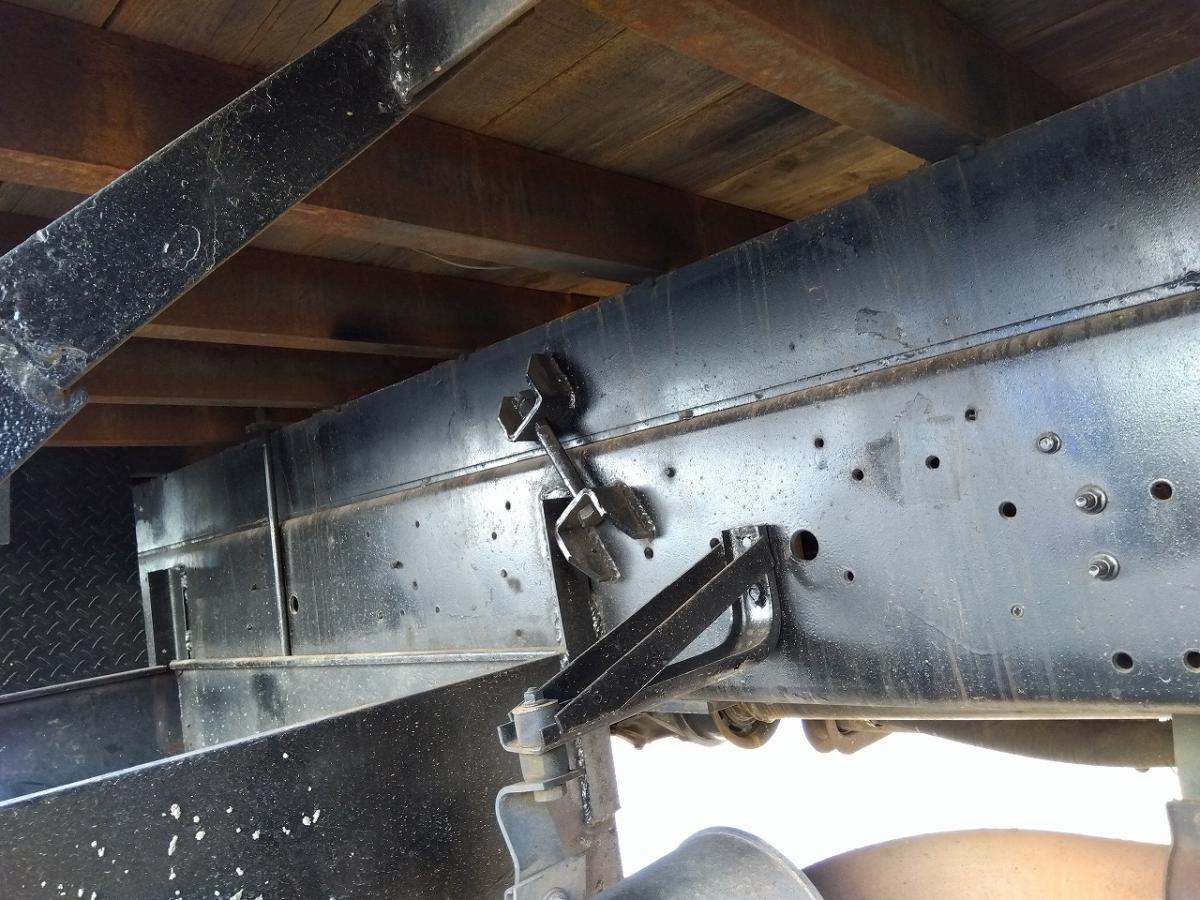 中古クレーン UDトラックス ビッグサム