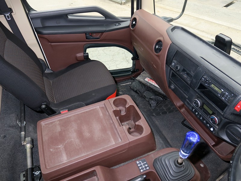 中古タンクローリー 日野 レンジャー