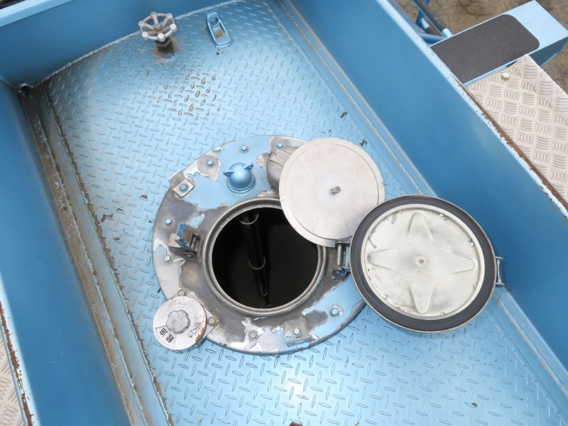 中古タンクローリー 日野 レンジャー