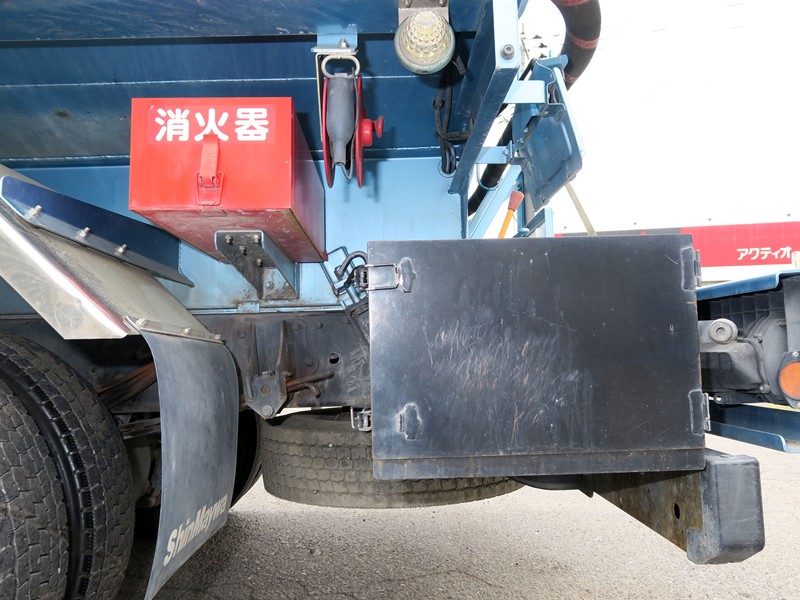 中古タンクローリー 日野 レンジャー