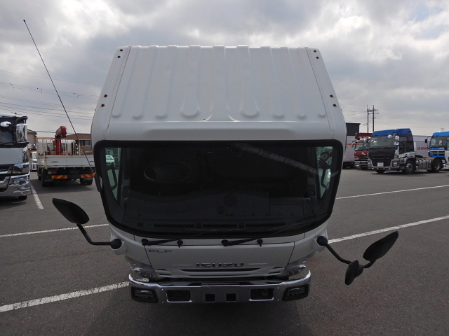 中古冷凍バン いすゞ エルフ