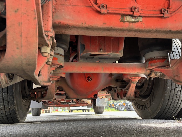 中古粉粒体運搬車 日野 プロフィア