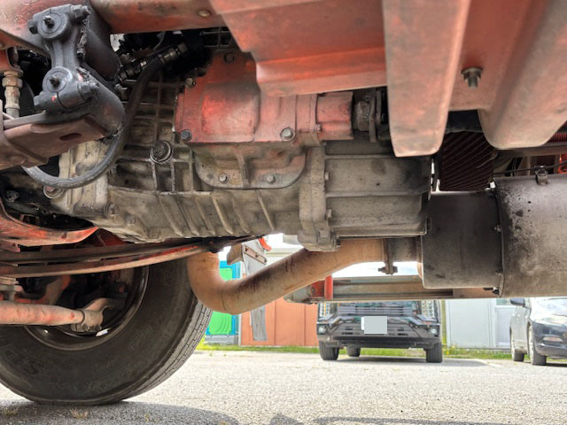 中古粉粒体運搬車 日野 プロフィア