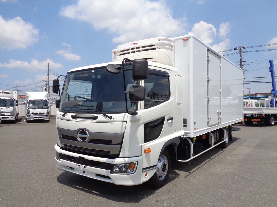 中古冷凍バン 日野 レンジャー