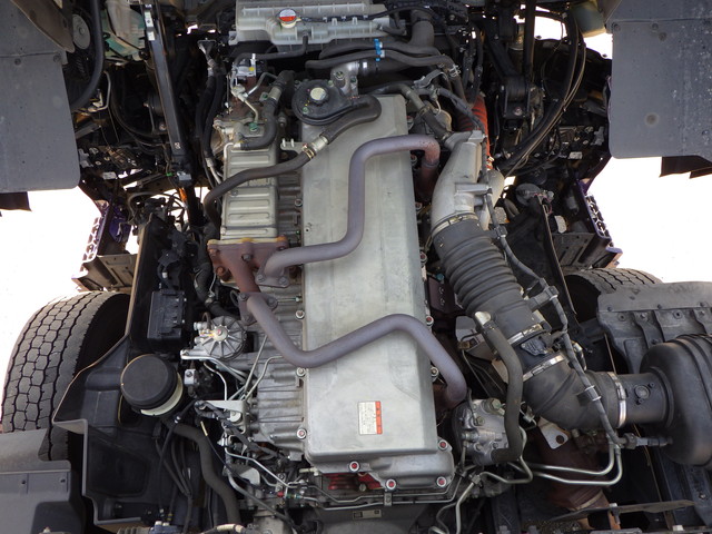 中古トラクタ 日野 