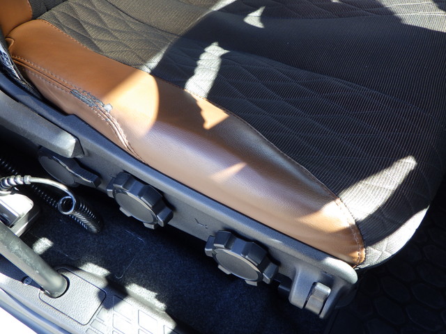 中古トラクタ 日野 