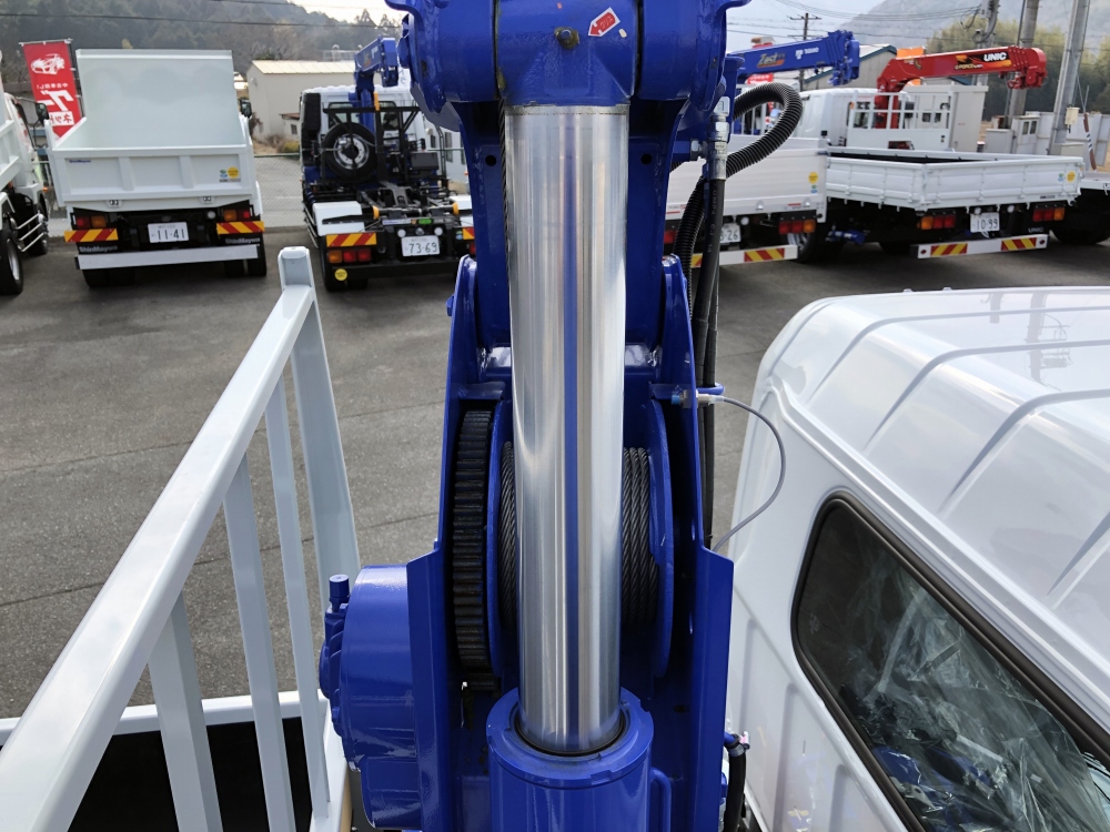 中古クレーン 三菱ふそう キャンター