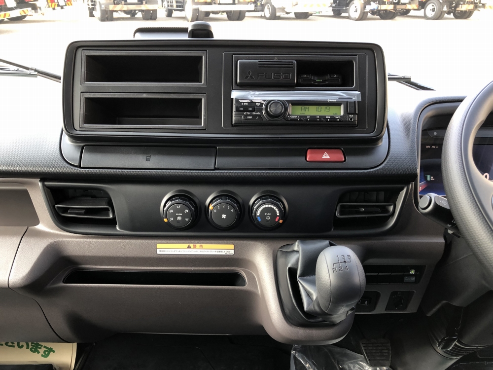 中古クレーン 三菱ふそう キャンター