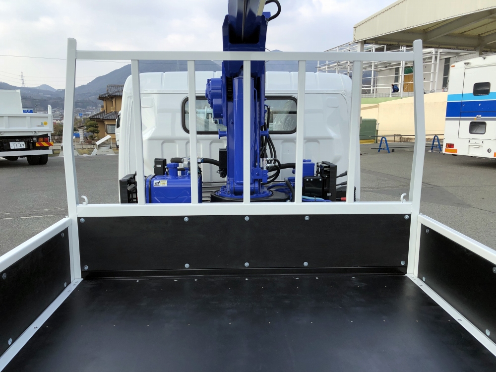 中古クレーン 三菱ふそう キャンター