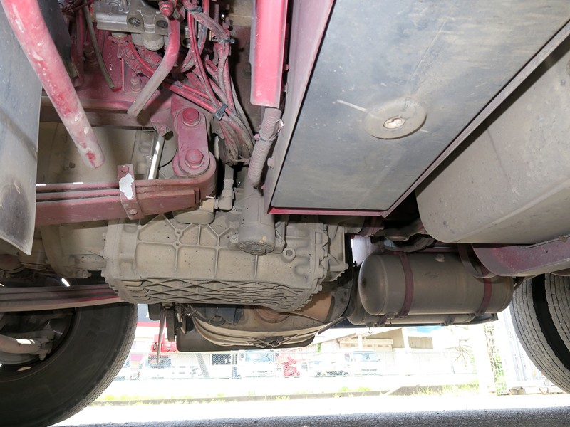 中古トラクタ UDトラックス クオン