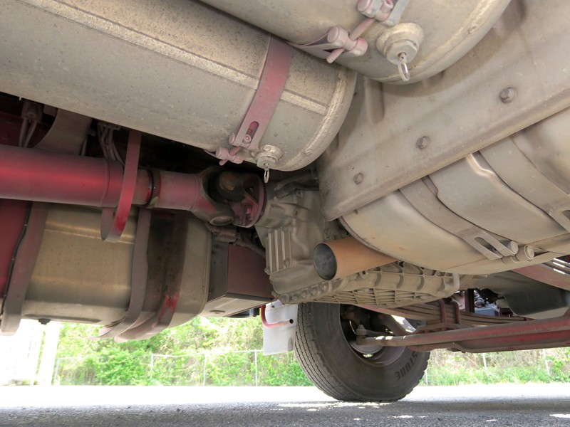 中古トラクタ UDトラックス クオン