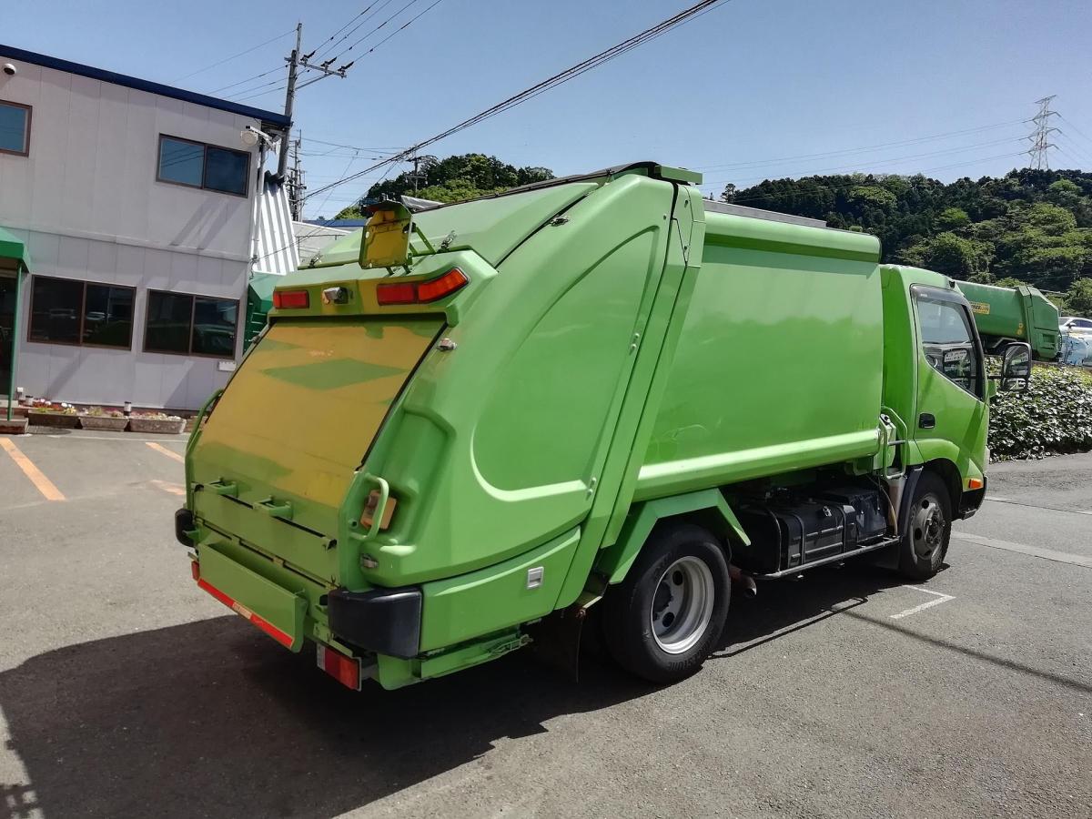 中古塵芥車(パッカー車) 日野 デュトロ
