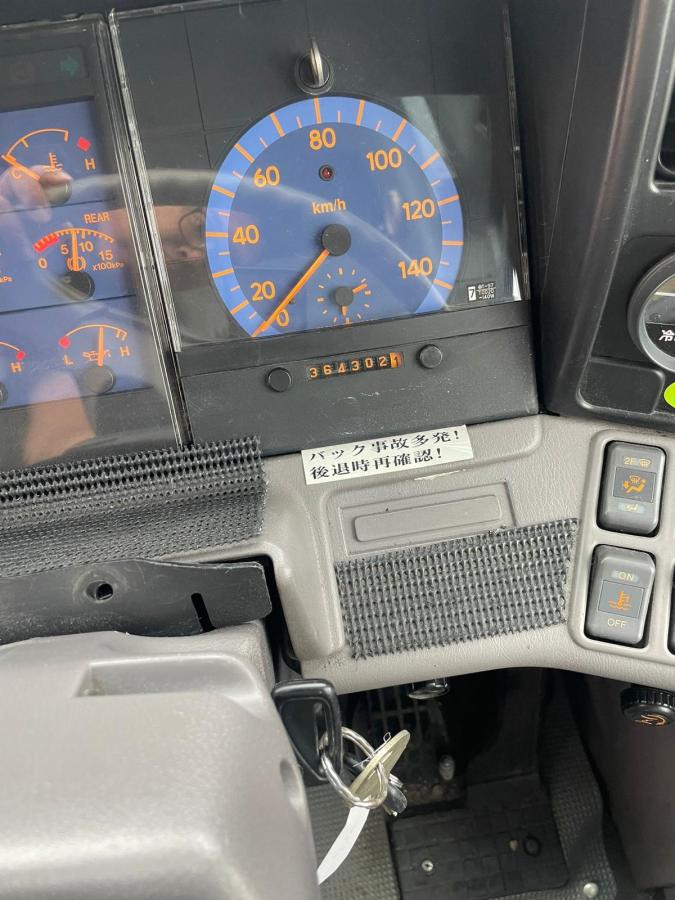 中古バス 日野 セレガ