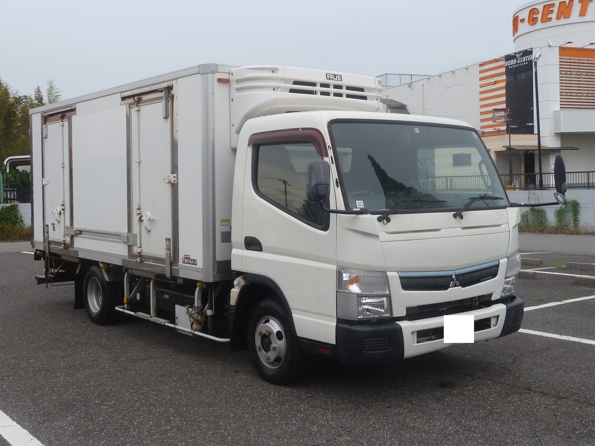 中古冷凍バン 三菱ふそう キャンター