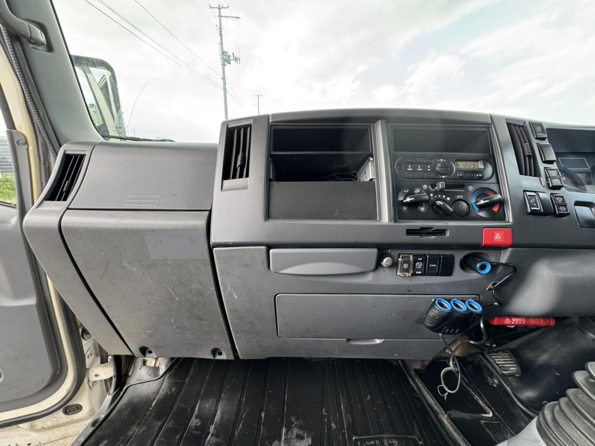 中古平ボディ いすゞ 