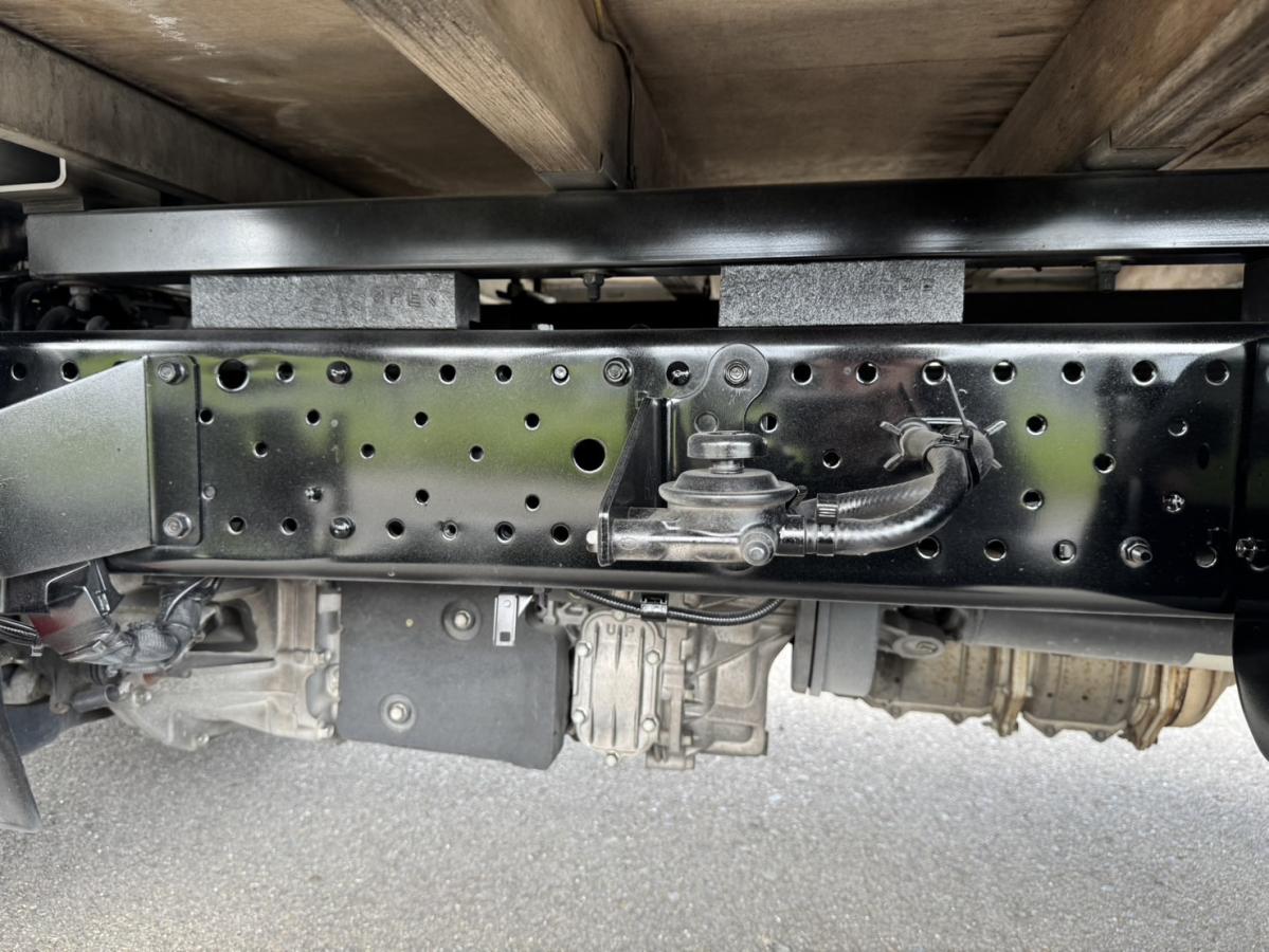 中古平ボディ いすゞ 