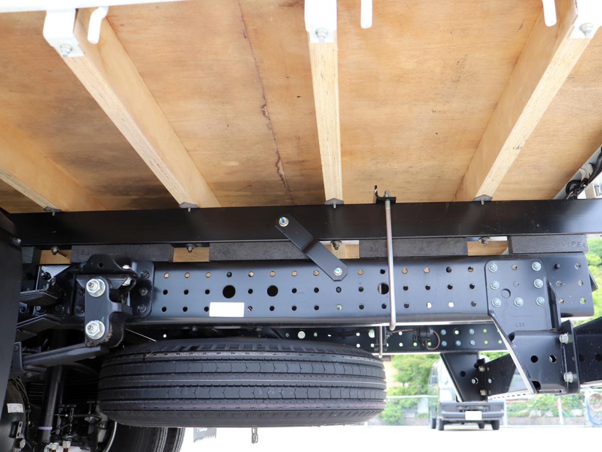 中古平ボディ 三菱ふそう キャンター