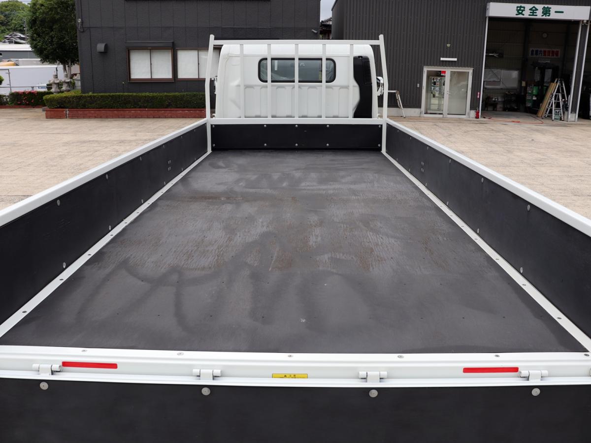 中古平ボディ 三菱ふそう キャンター