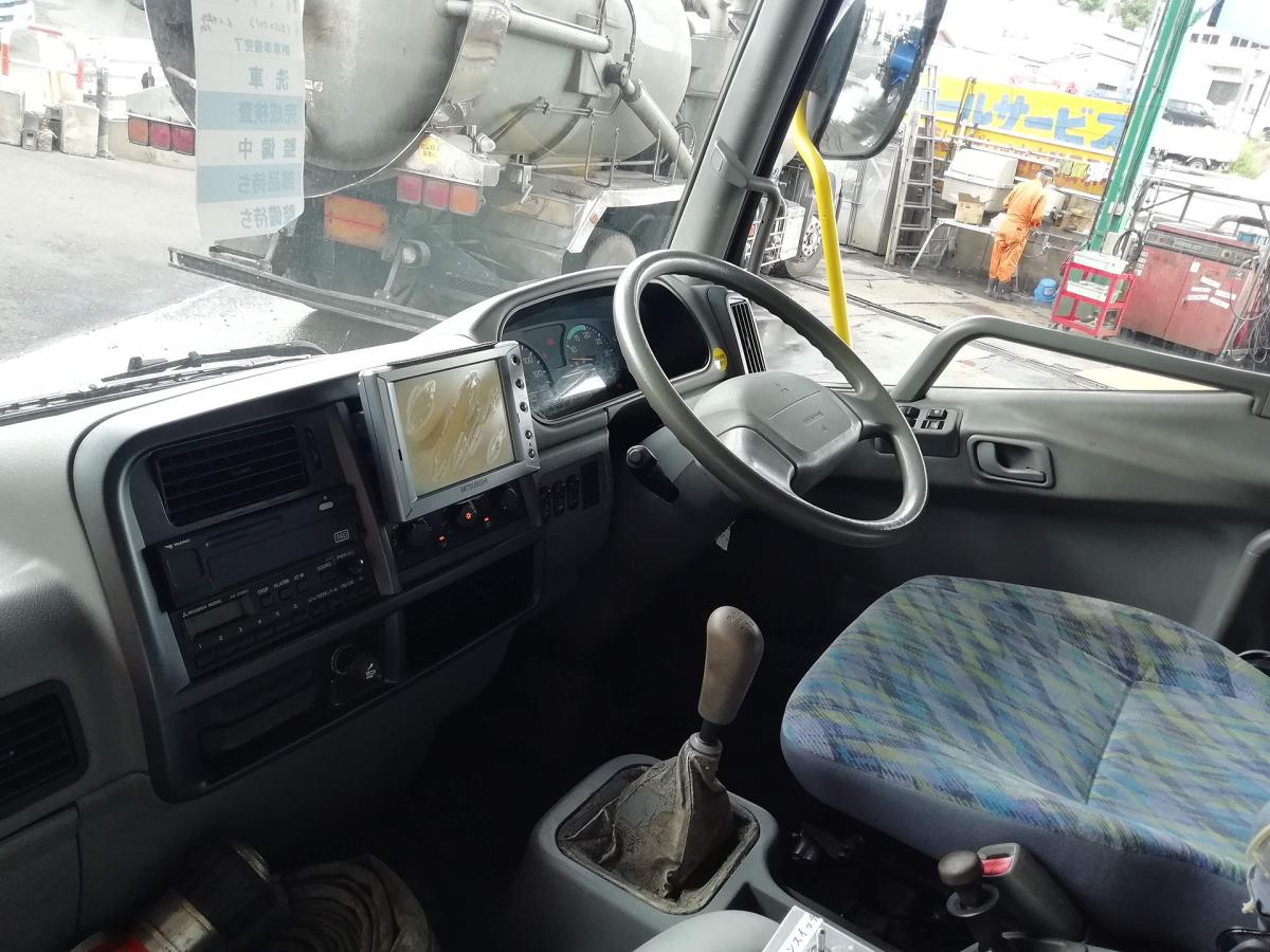 中古散水車 三菱ふそう ファイター