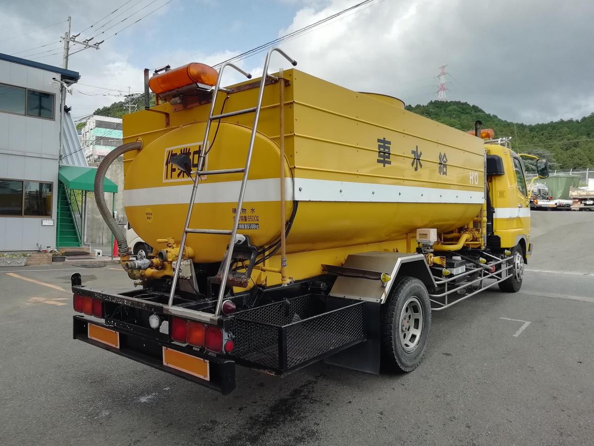 中古散水車 三菱ふそう ファイター
