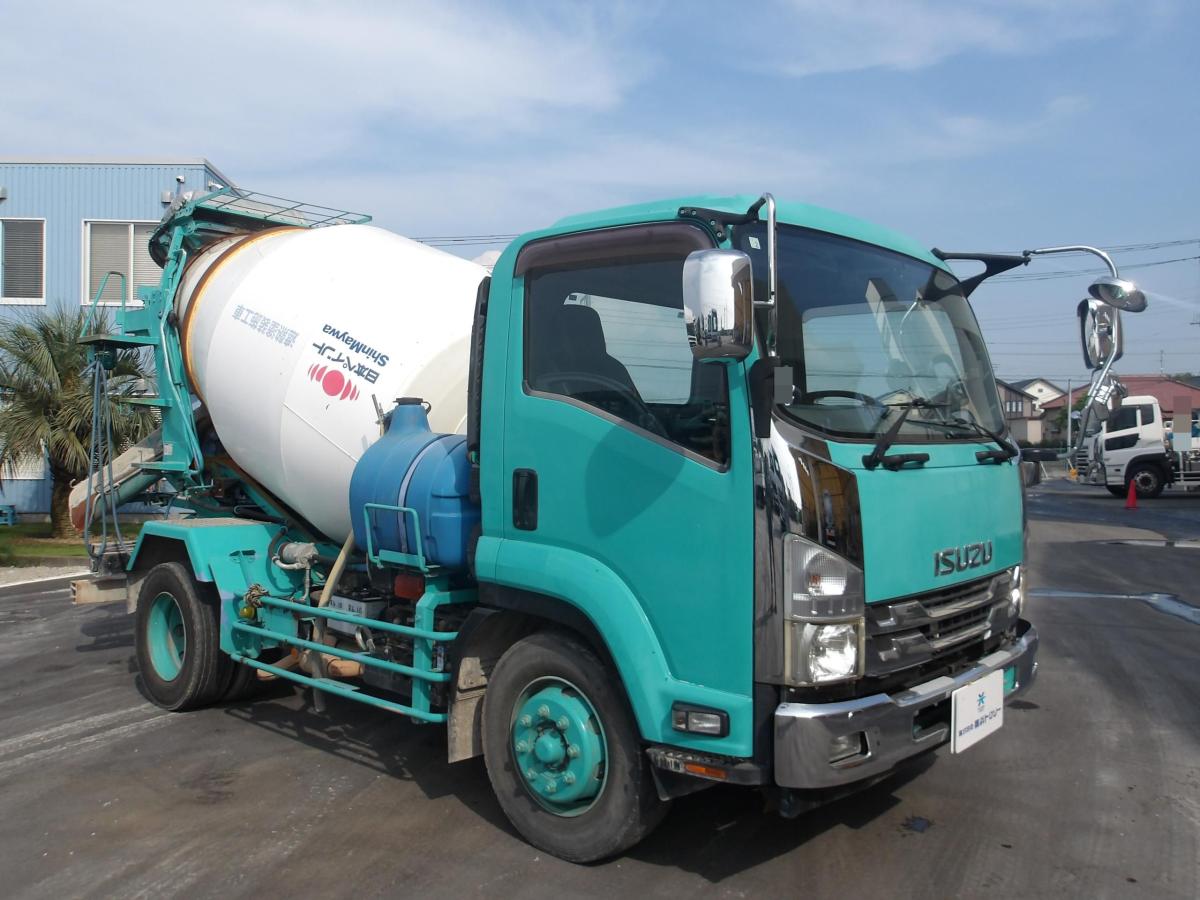 中古ミキサー車(生コン車) いすゞ フォワード