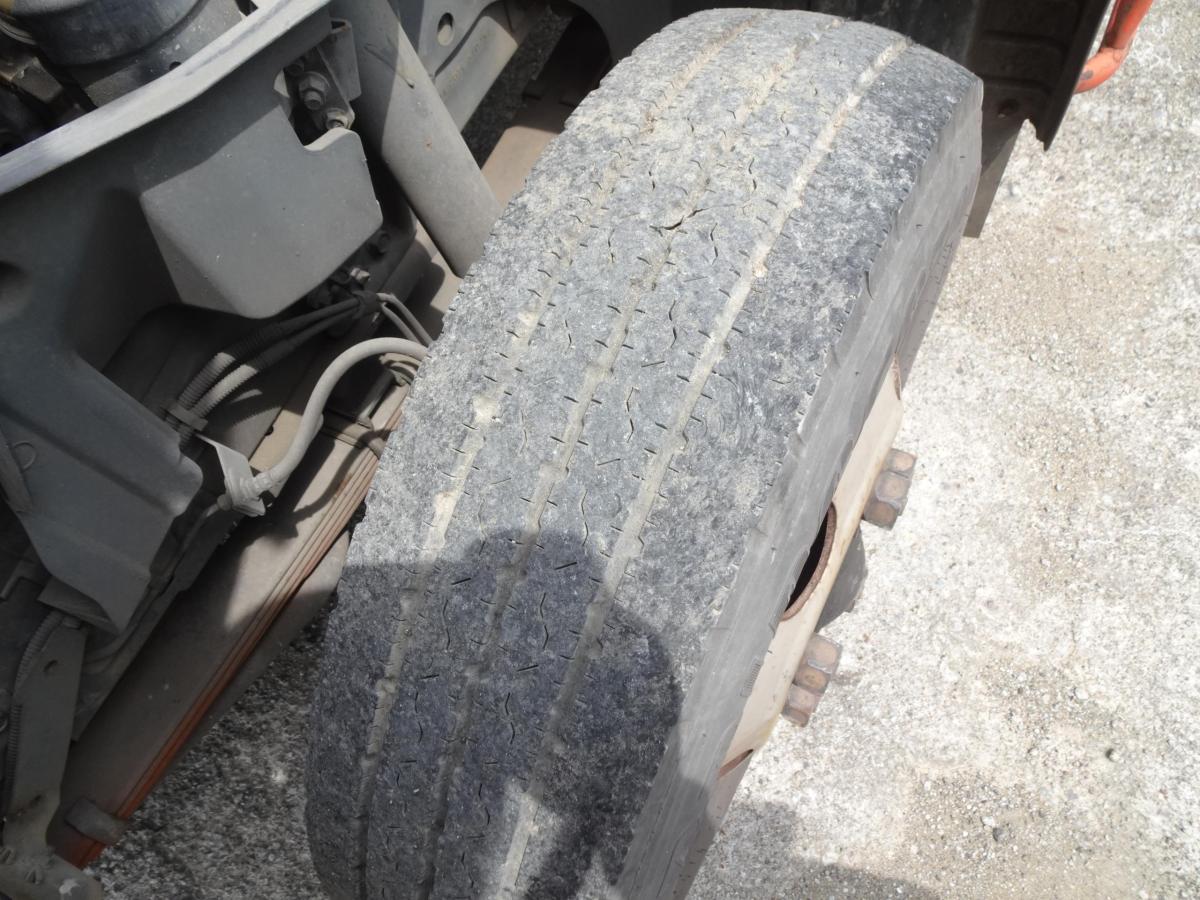 中古タンクローリー 三菱ふそう キャンター