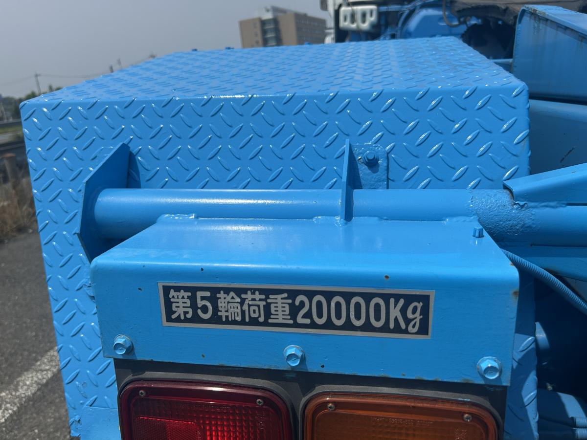 中古トラクタ いすゞ ギガ