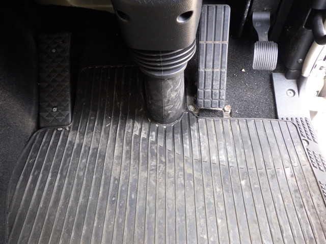 中古冷凍バン 三菱ふそう 