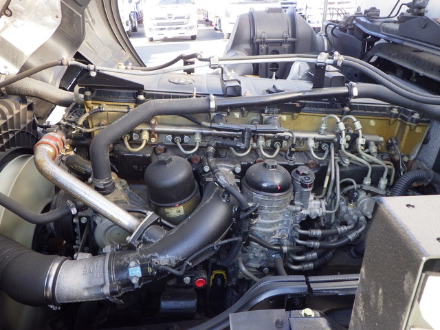 中古冷凍バン 三菱ふそう 