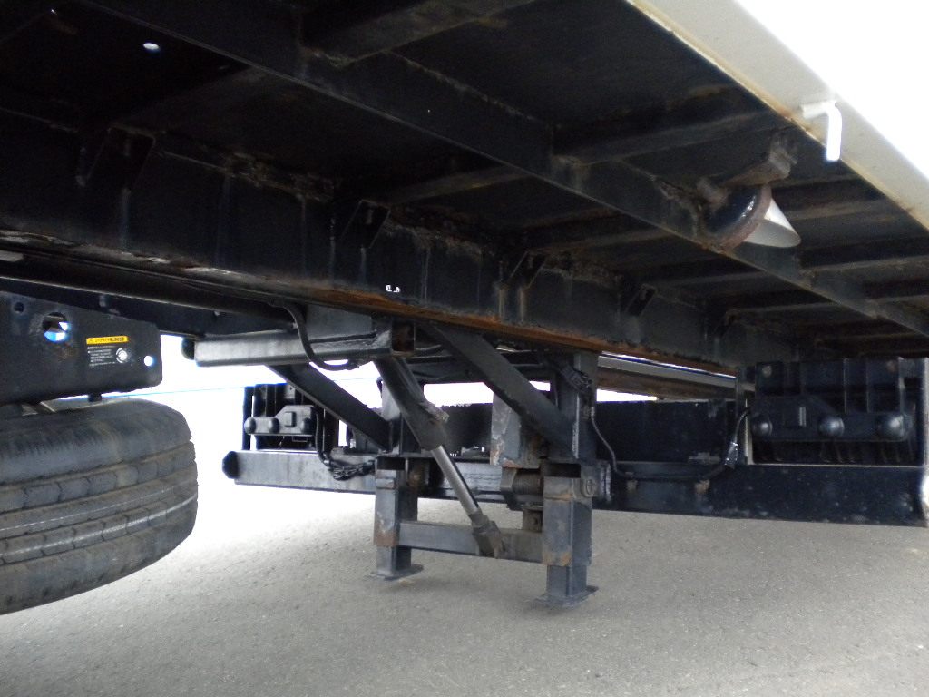 中古キャリアカー(積載車) いすゞ エルフ