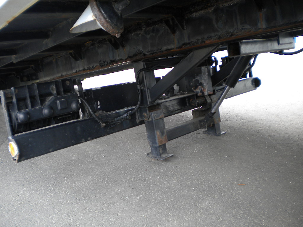 中古キャリアカー(積載車) いすゞ エルフ