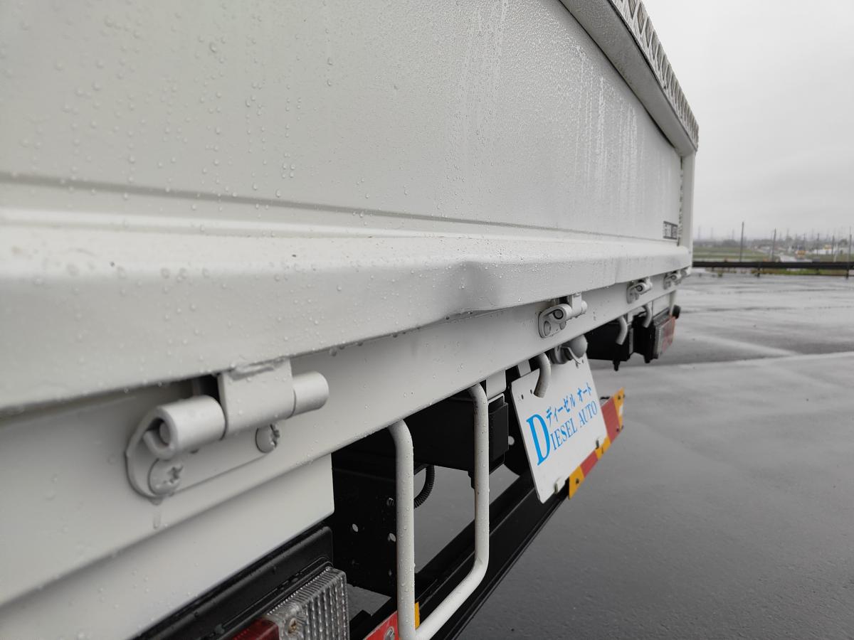 中古平ボディ 三菱ふそう キャンター