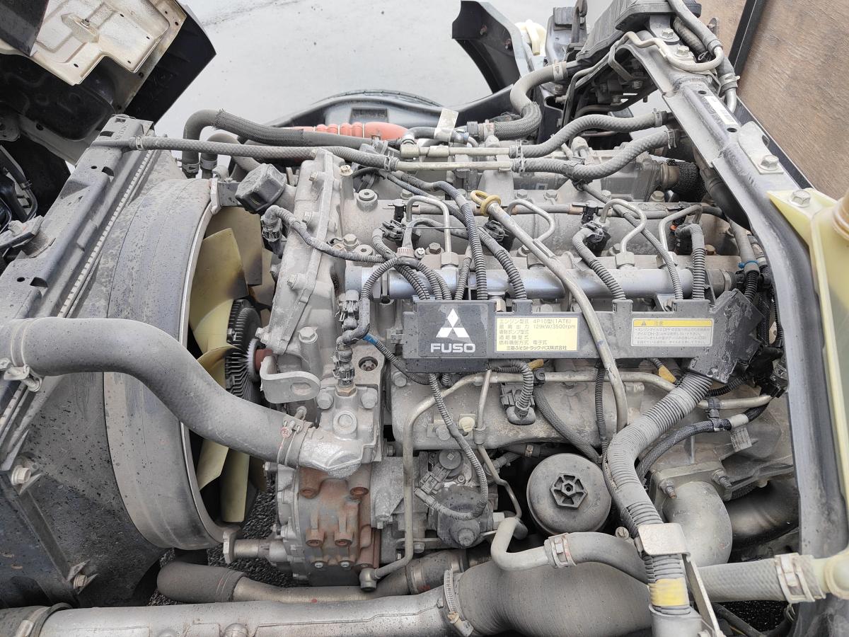 中古平ボディ 三菱ふそう キャンター