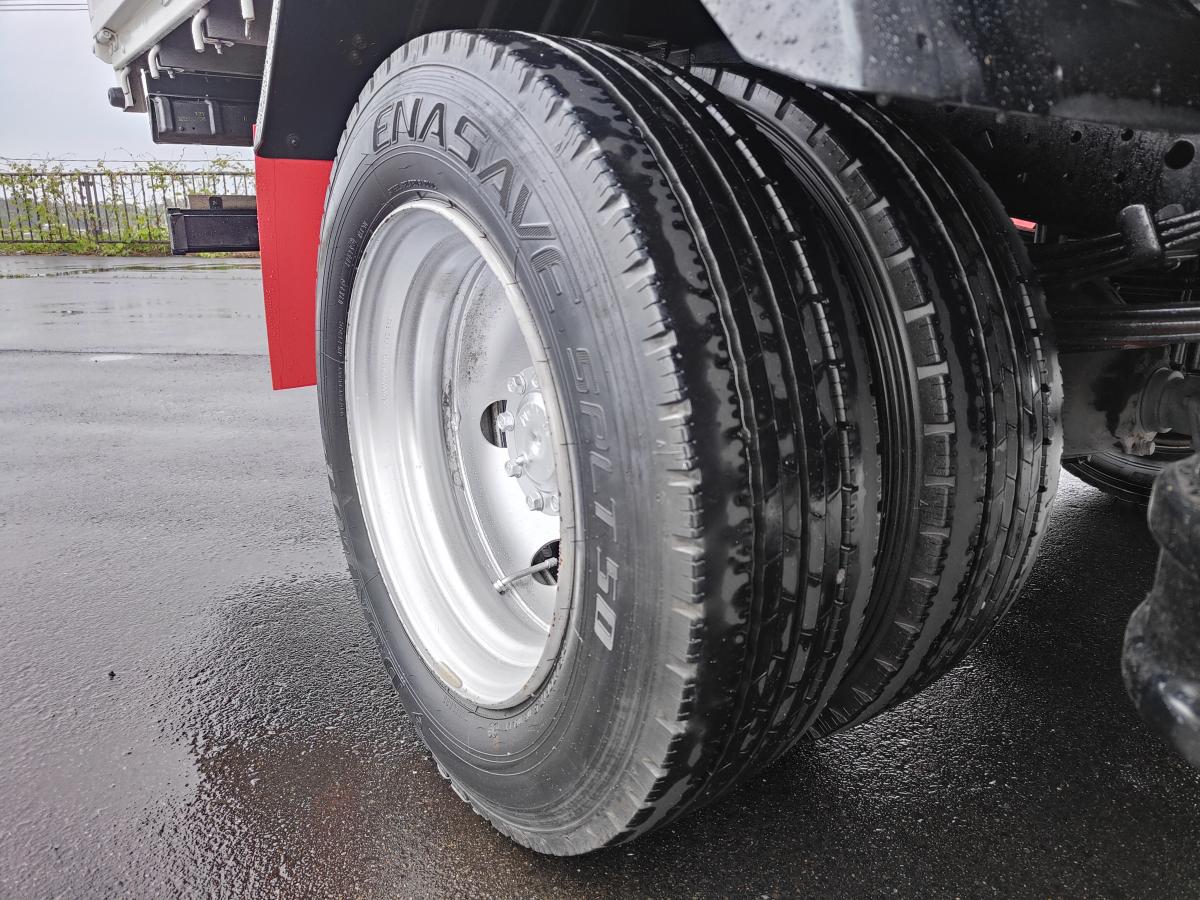 中古平ボディ 三菱ふそう キャンター